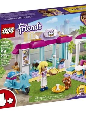 NWT Lego Friends Heartlake City Bakery - Pink, Blue, White